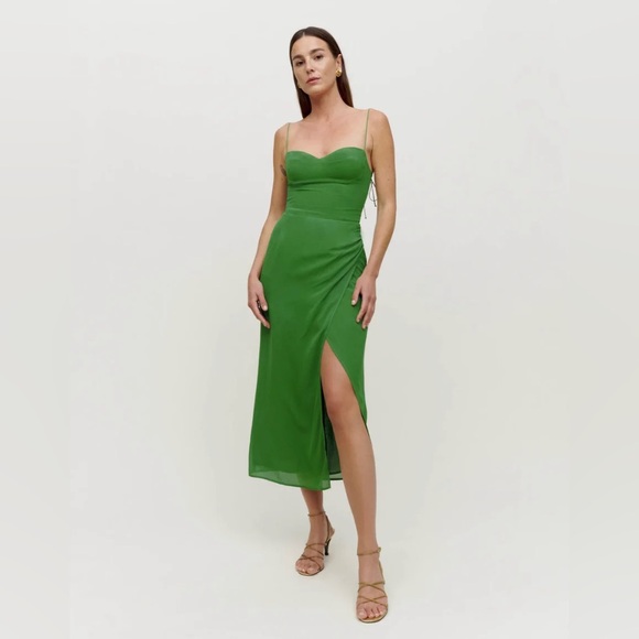 Reformation Dresses & Skirts - BNWOT Reformation Kourtney Dress size 8